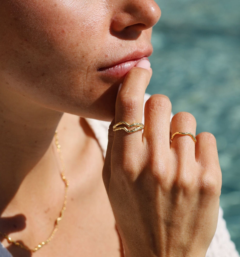 Palma Tekstur Ring Ringer Leo Chevon