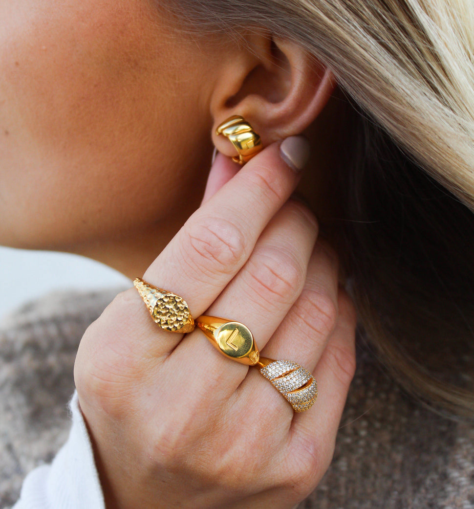 Alicante Bokstav Ring - Leo Chevon