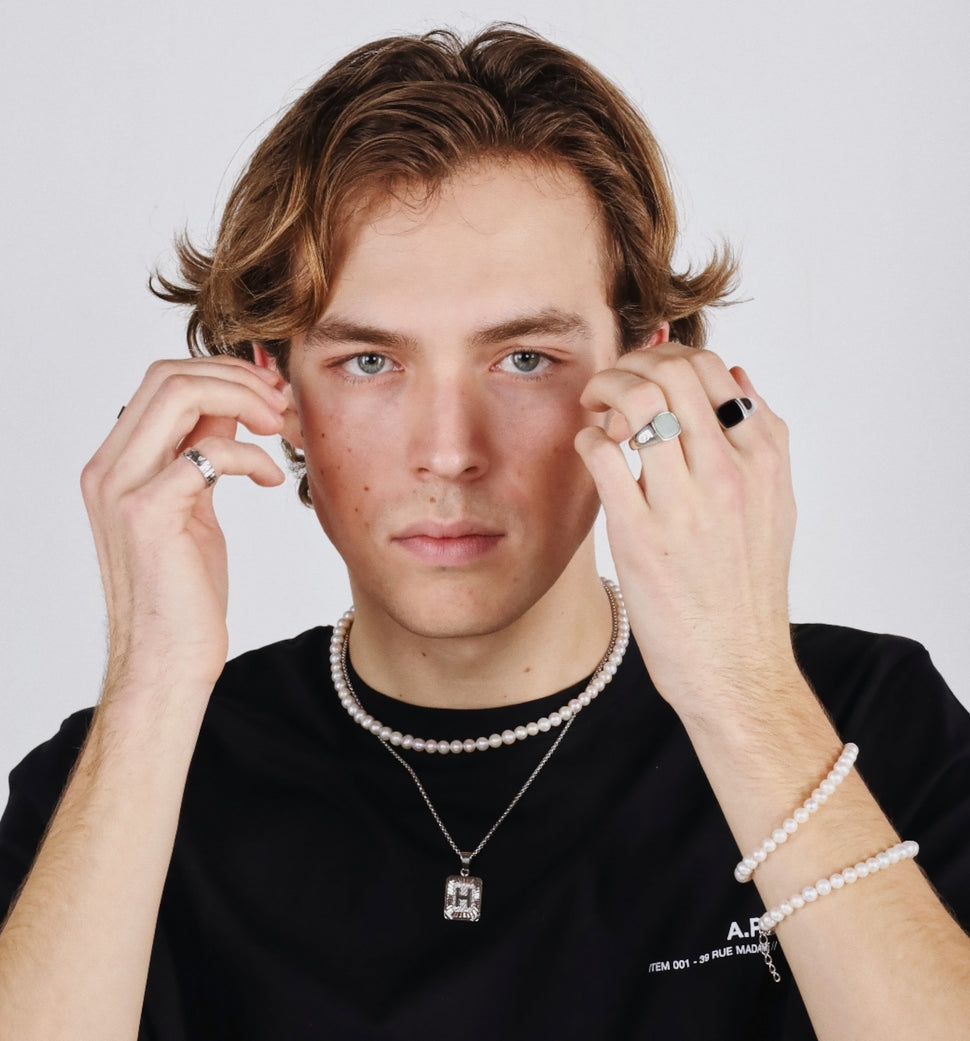 Amsterdam Ring - Leo Chevon