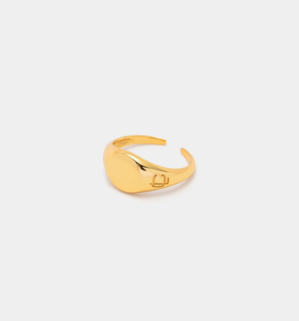 Berlin Ring - Leo Chevon