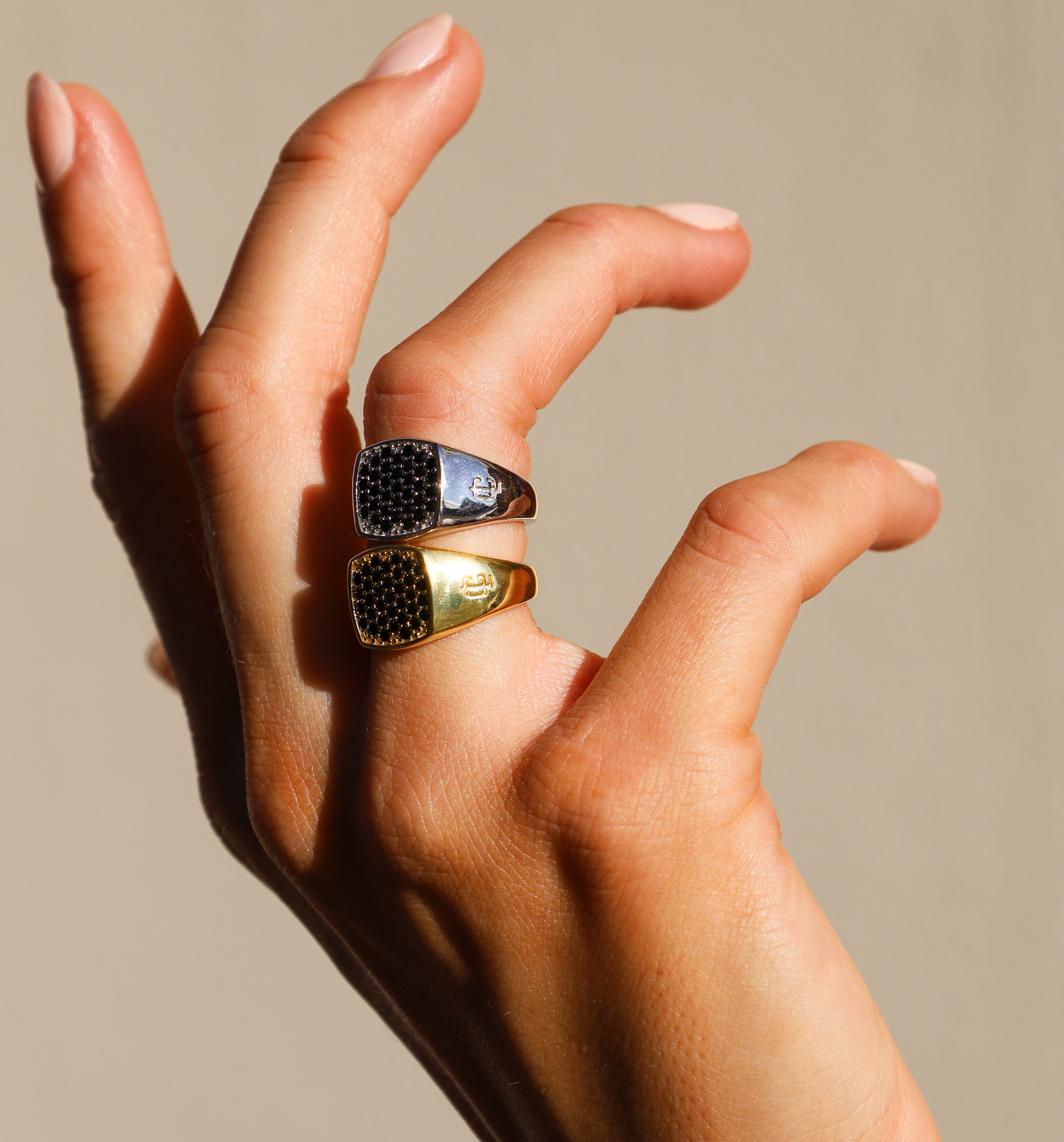 Oslo Sort Diamant Ring - Leo Chevon
