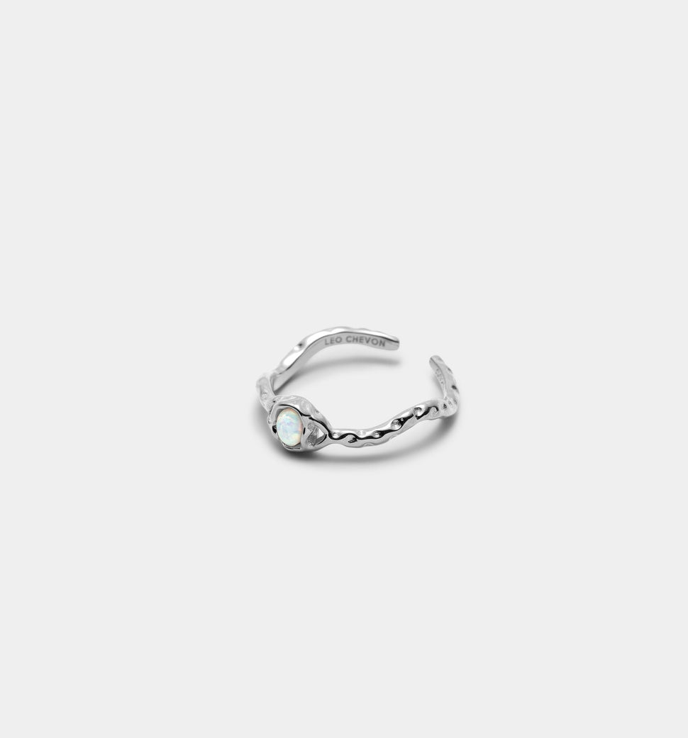 Perth Ring - Leo Chevon