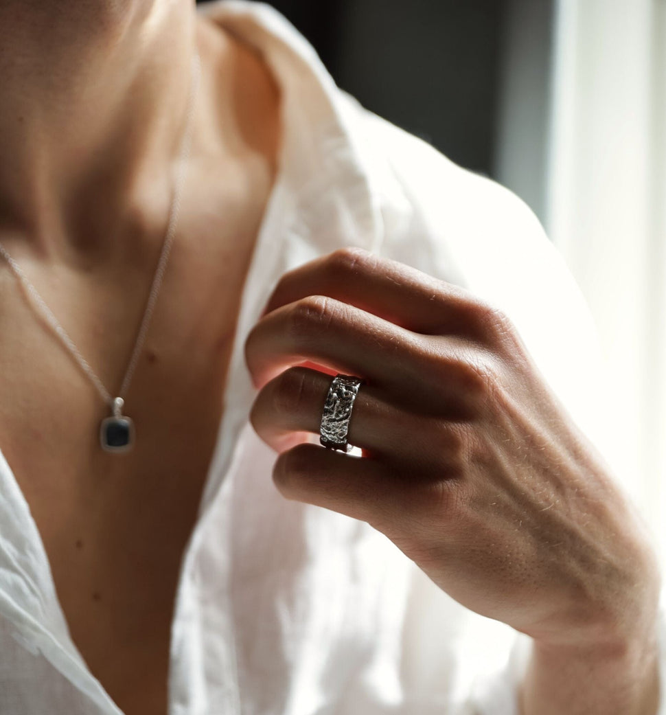 Amsterdam Ring II Ringer Leo Chevon 