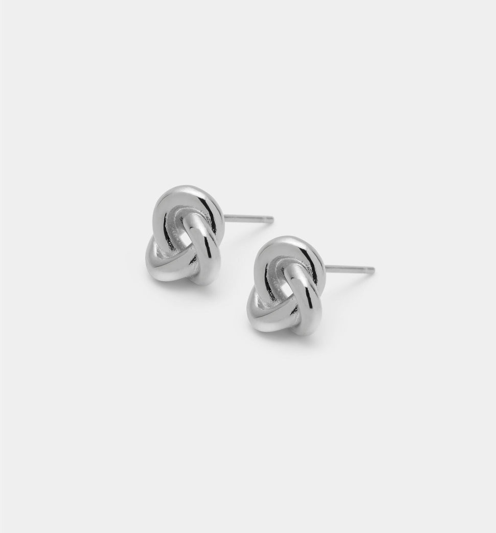 Nice Knot Hoops - Ringer