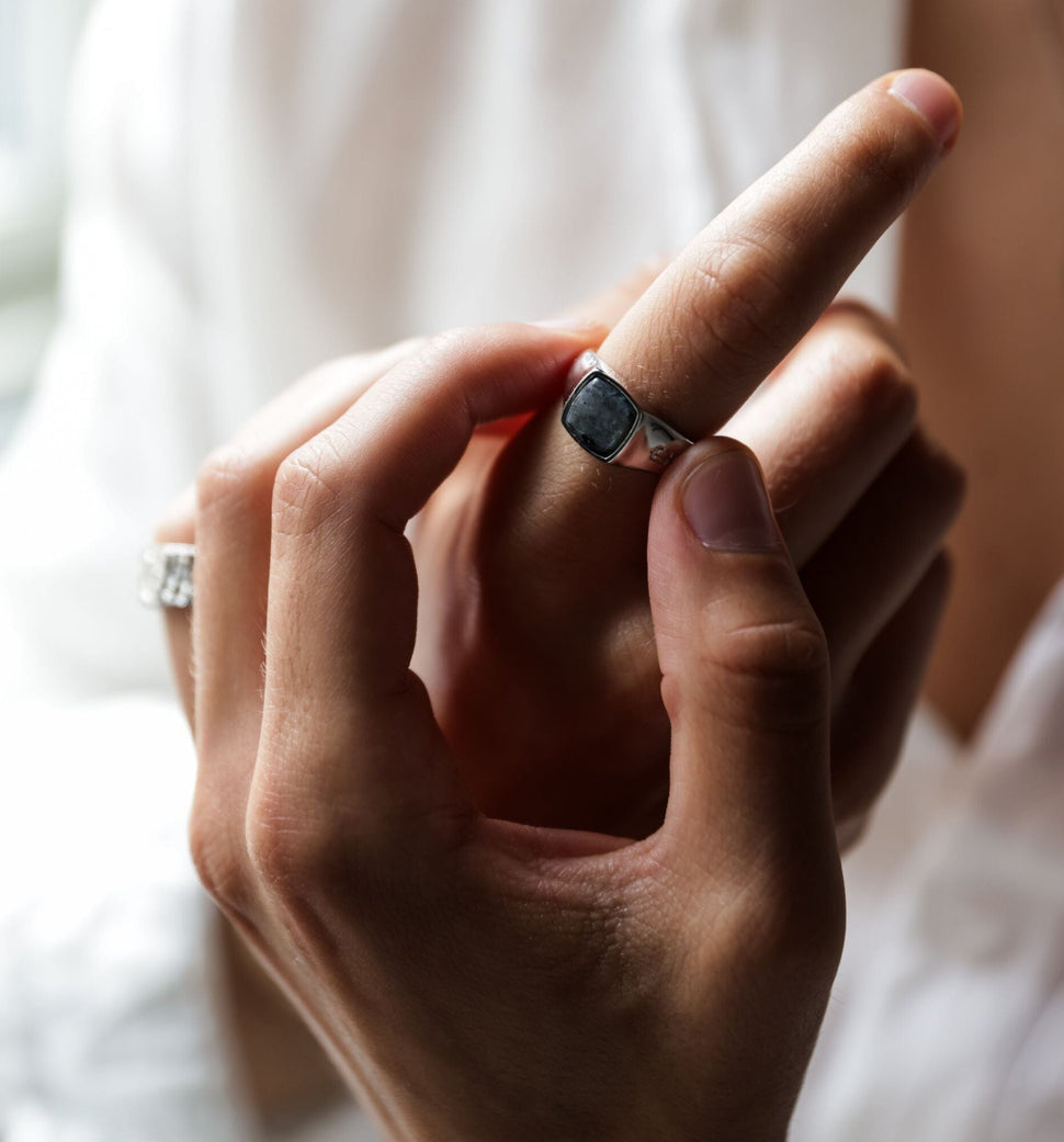 Oslo Larvikitt Ring - Ringer