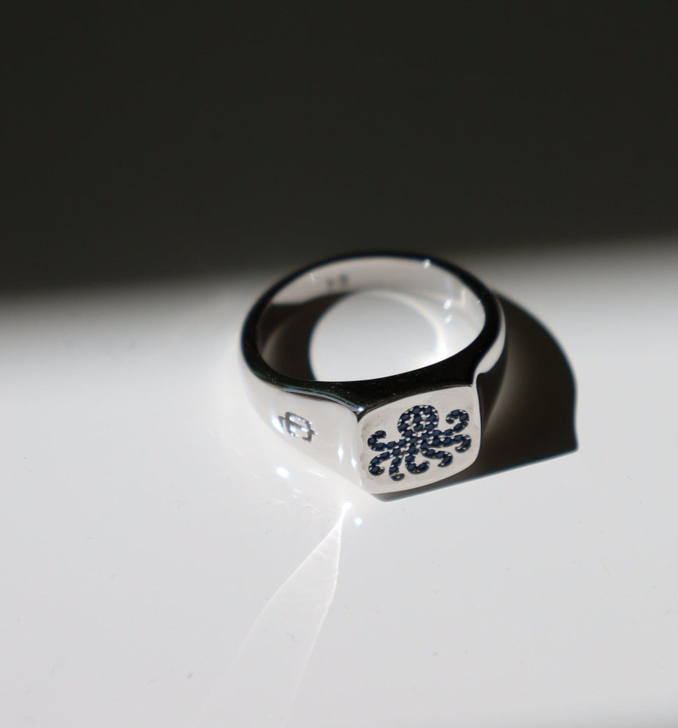 Oslo Octopus Ring Ringer Leo Chevon 