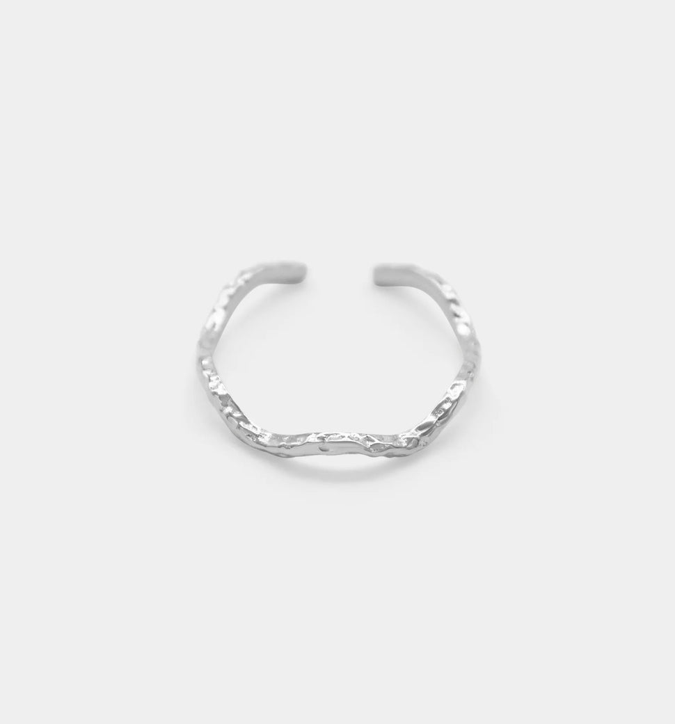 Soller Tekstur Ring Ringer Leo Chevon 