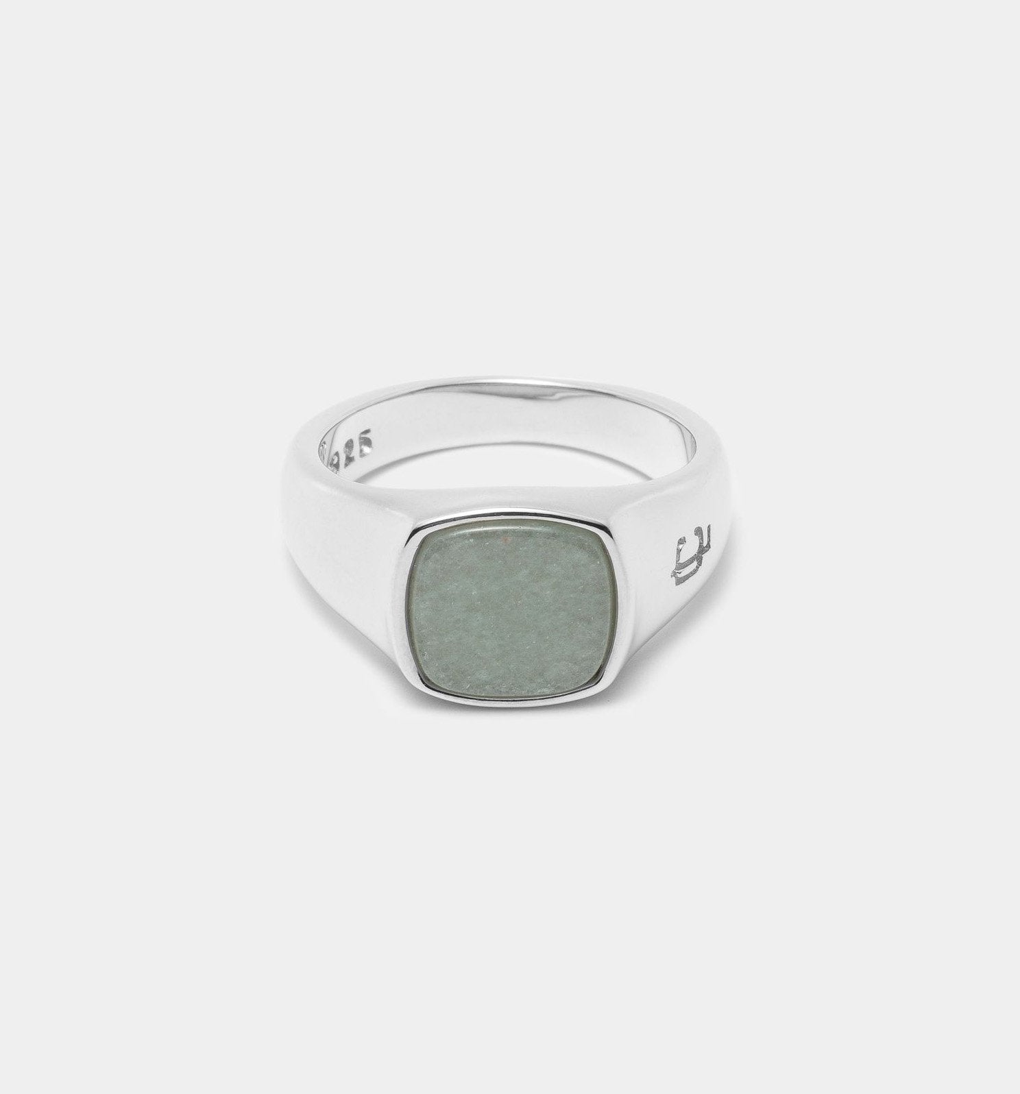 Oslo Jade Signet Ring - Ringer
